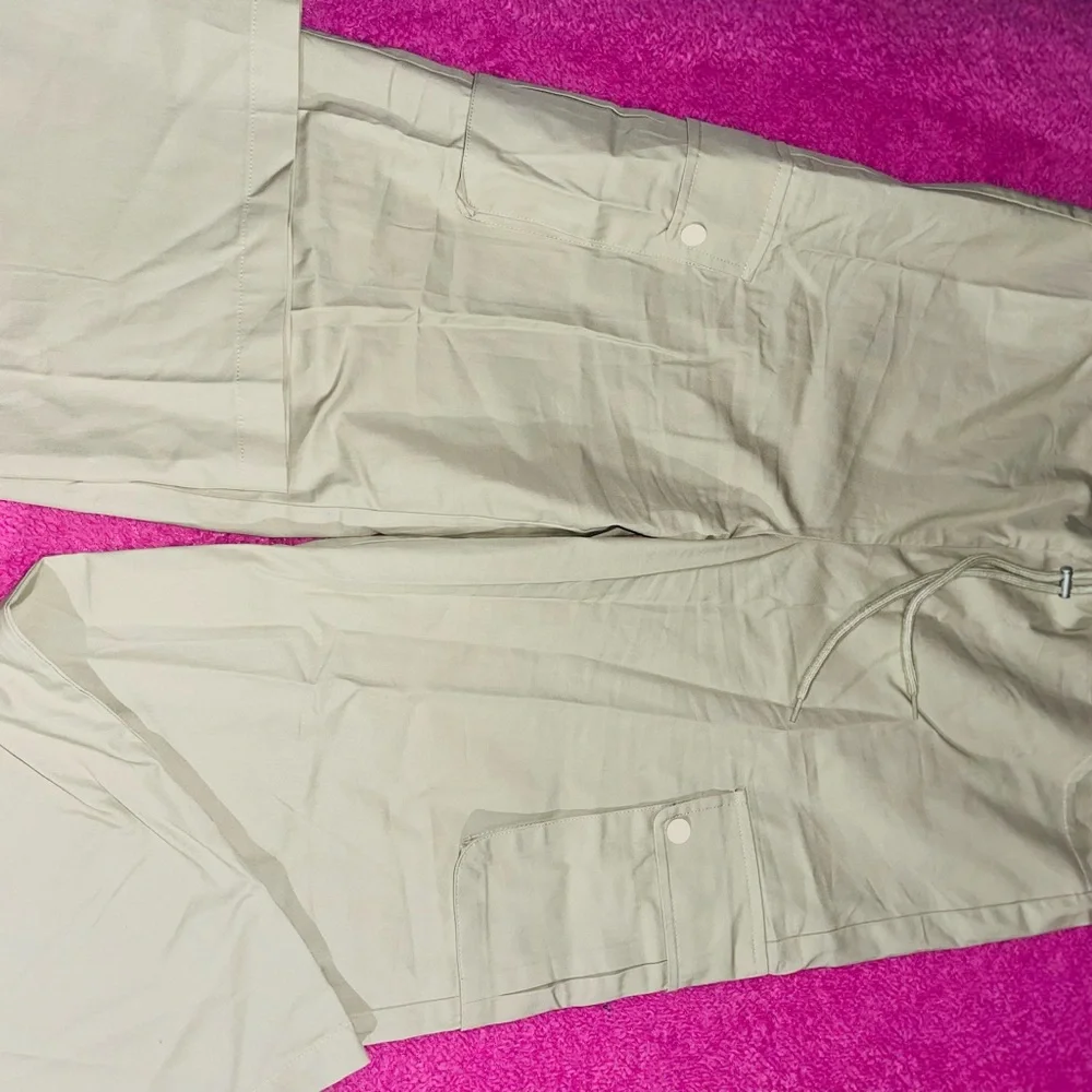 Commence Cargos - Picture 3 of 3